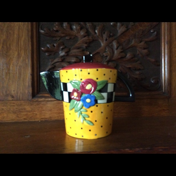 Mary Engelbreit Other - Vintage Mary Engelbreit Teapot Bank 🏁